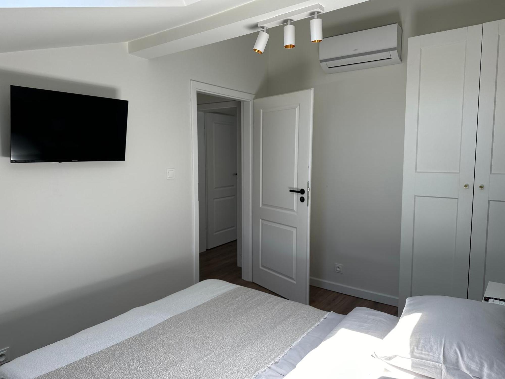 Abrahama House Holiday home *